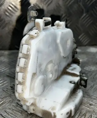 Honda Civic Front door lock 2737 7524