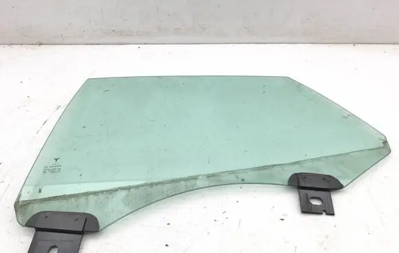 Tesla Model S Rear door window glass