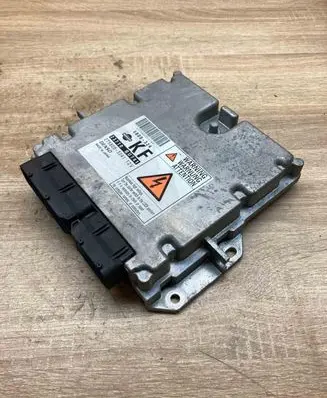 Nissan X-Trail T30 Engine control unit/module ECU 23710BU741 2758003241