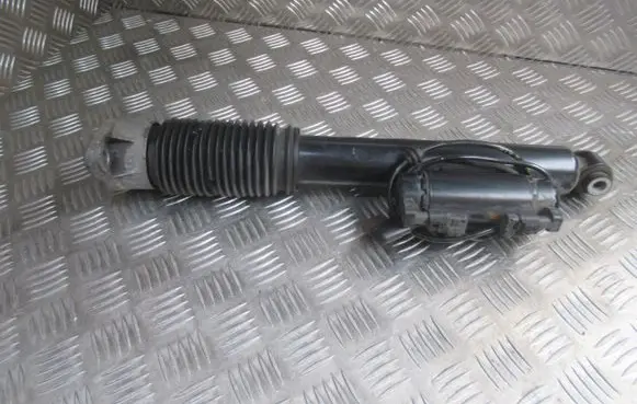 Mercedes-Benz GLC X253 C253 Front shock absorber/damper 