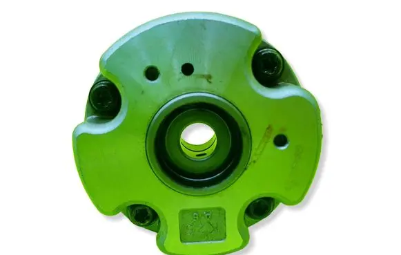 Audi A6 S6 C6 4F Camshaft pulley/ VANOS 06E109083G