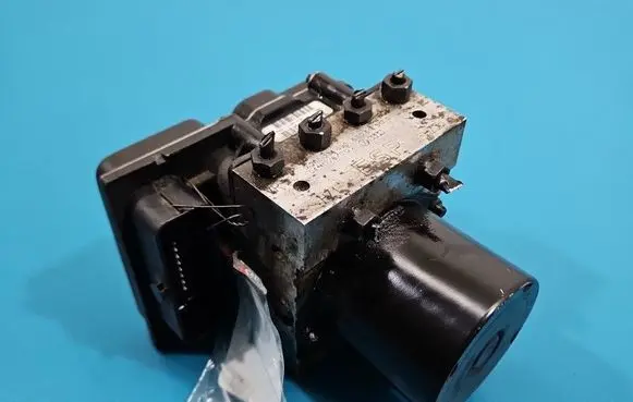 Volkswagen Polo IV 9N3 ABS Pump 0265234090 IMPRK1543643