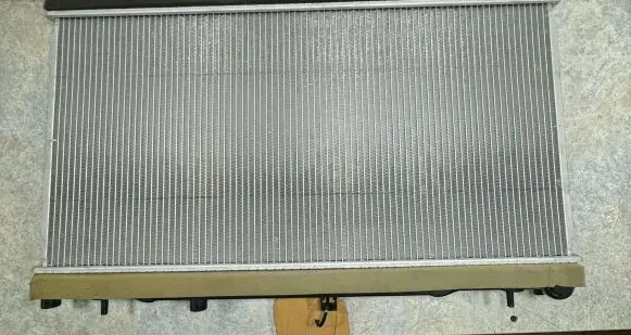Subaru Outback Coolant radiator 45119AJ030 PL091662