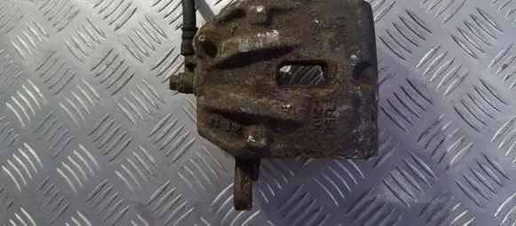 KIA Carens I Front brake caliper