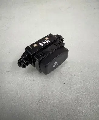 Mitsubishi Eclipse Cross Seat heating switch 15D850