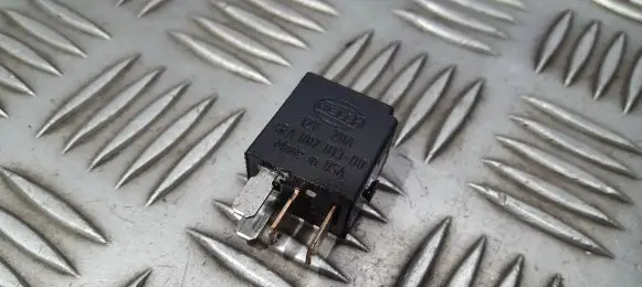 Mercedes-Benz C W203 Other relay 002542119 4ra007813-00