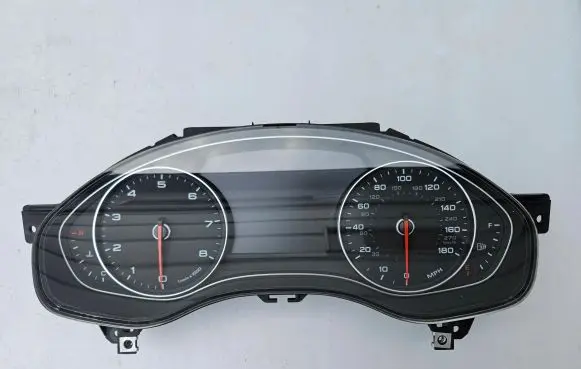Audi A6 C7 Speedometer (instrument cluster) 4G8920982