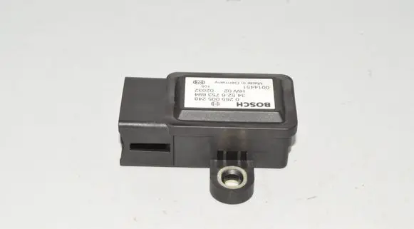 BMW 5 E39 ESP acceleration yaw rate sensor 6753694 0265005248