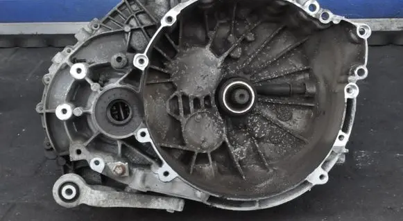 Volvo V60 Manual 6 speed gearbox EU1R7002TEF