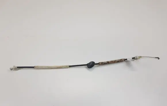 Volkswagen Touareg I Front door cable line 7L6837085