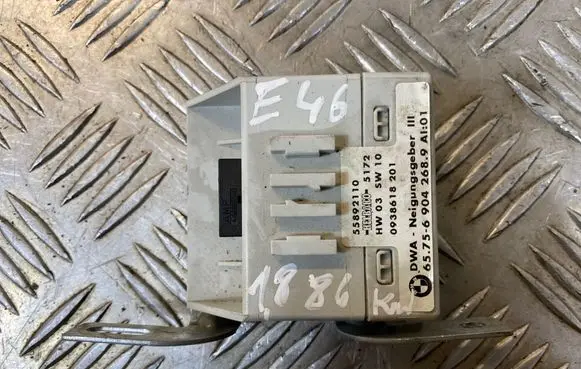 BMW 3 E46 Fuel injection pump control unit/module 55892110 0938618201 65756904268