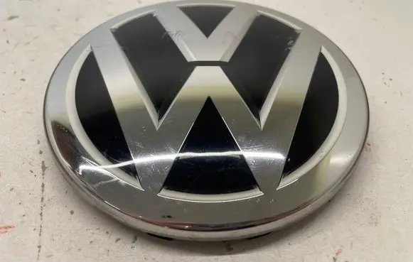 Volkswagen PASSAT B8 Manufacturer badge logo/emblem 3G0853601A 199147