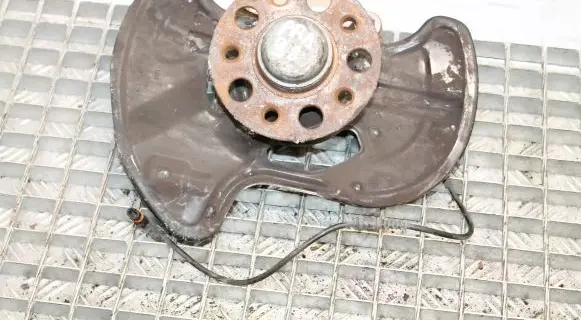 Mercedes-Benz SLK R172 Front wheel hub