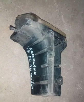 Opel Grandland X Engine splash shield/under tray 9802767880