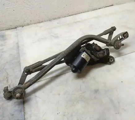 Nissan Almera N16 Front wiper linkage and motor 404582 28800BN000