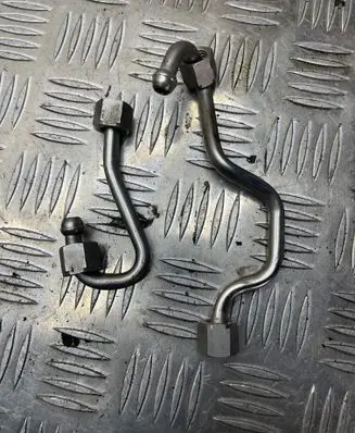 Volkswagen PASSAT CC Fuel main line pipe 32161612