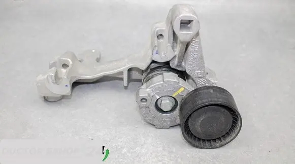 Dacia Sandero Generator/alternator belt tensioner 117104394R 117506133R