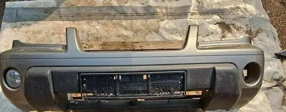 Nissan X-Trail T30 Front bumper
