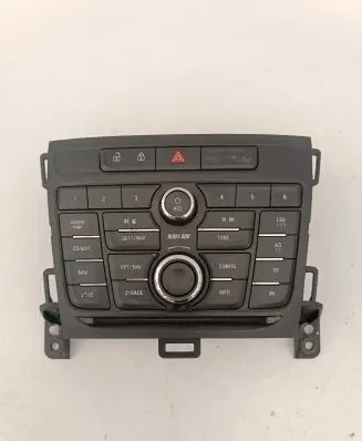 Head unit multimedia control