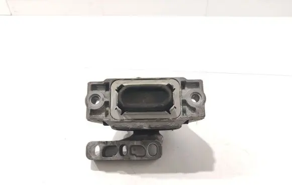 Volkswagen Golf VI Engine mount bracket 1K0199262