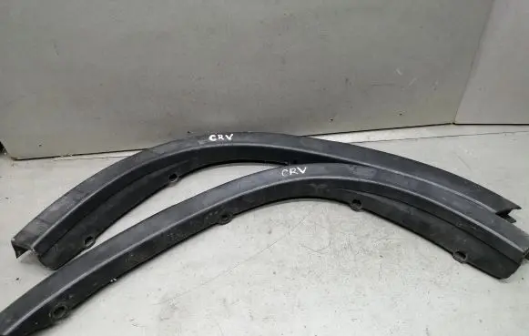 Honda CR-V Fender trim (molding)