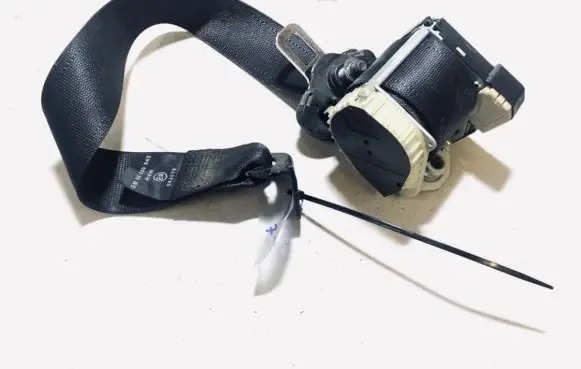 Opel Astra G Rear seatbelt 90560643