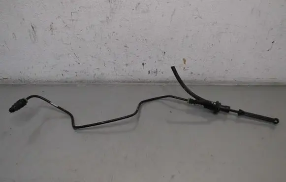 Renault Latitude (L70) Clutch slave cylinder 