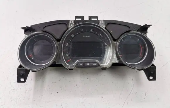 Citroen C5 Speedometer (instrument cluster) 9666327080 PE0003021 9646327080