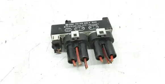 Volkswagen Transporter - Caravelle T4 Coolant fan relay 701919506A