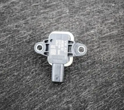 Audi A6 S6 C7 4G Airbag deployment crash/impact sensor 4H0955557