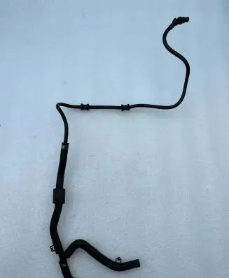 Mercedes-Benz S AMG W222 Engine coolant pipe/hose A2225014425
