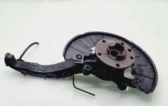 Volkswagen Touareg I Front wheel hub 7L0407257A