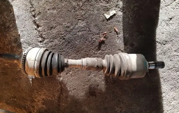 Mazda MPV Front driveshaft 
