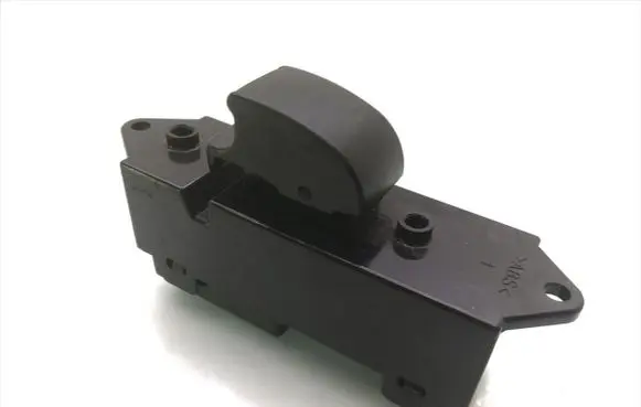 Mitsubishi Lancer X Electric window control switch 8608A065 C8D-D608M
