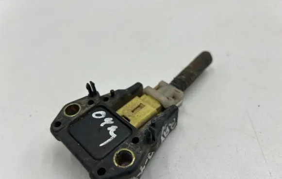 Toyota RAV 4 (XA20) Airbag deployment crash/impact sensor 8917345050