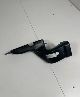 Tesla Model Y Cabin air duct channel 168422600A DDQ22016001816