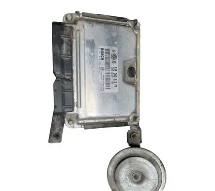 Volkswagen Golf IV Engine control unit/module 038906019FF 0281010662