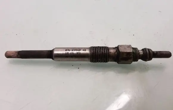 Ford Galaxy Glow plug 2264748E0 N10579202