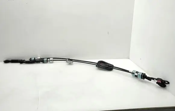 Suzuki Swift III Gear shift cable linkage