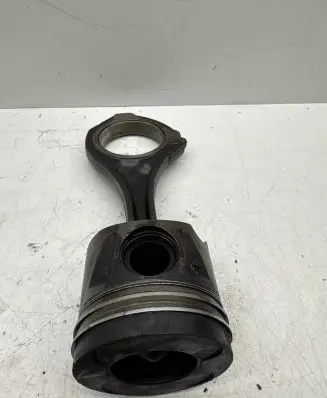 Mercedes-Benz GL X164 Piston with connecting rod 6423097 8370B