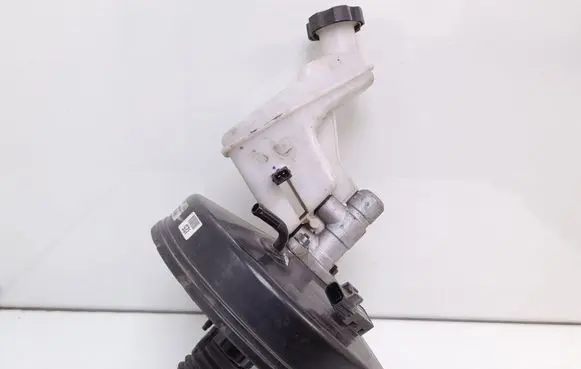 Hyundai ix35 Brake booster 585002Y250 0261230205 201011171002