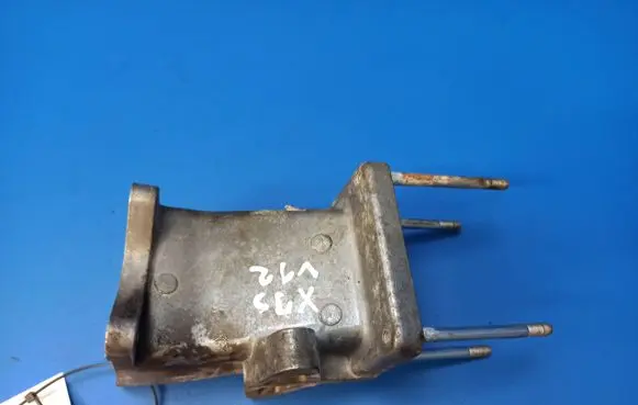 Jaguar XJS other engine part P43347A