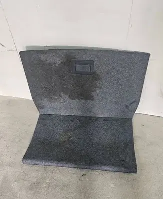 Trunk/boot floor carpet liner