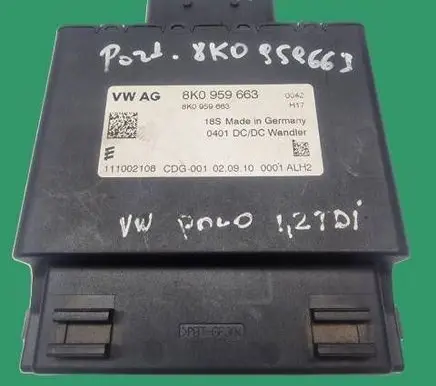 Volkswagen Polo V 6R Voltage converter/converter module 8K0959663 111002108