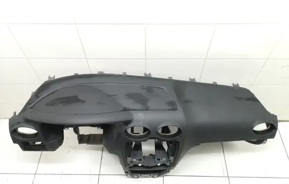 Ford Focus Dashboard 4M5XA04320AB 4M5XA04305 4M5XA04305A