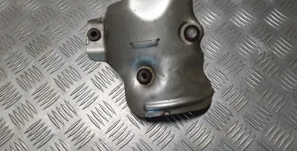 Toyota Land Cruiser (J150) Heat shield in engine bay 