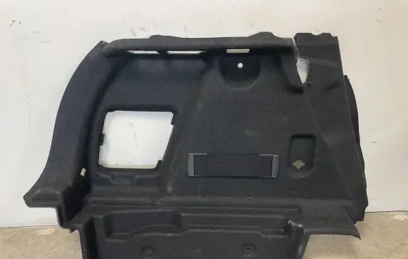 BMW 1 F40 Dashboard side end trim 7477011