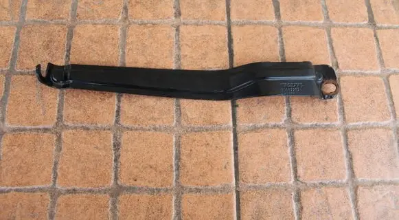 Opel Meriva A Battery bracket 30667262