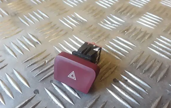 Citroen C4 Grand Picasso Hazard light switch 0668767