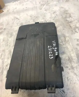 Volkswagen Jetta VI Battery box tray cover/lid 3c0915443a